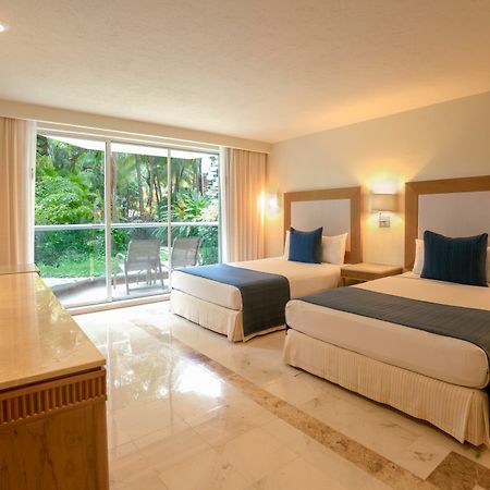 Grand Park Royal Cozumel Hotel Exterior photo Junior Suite
