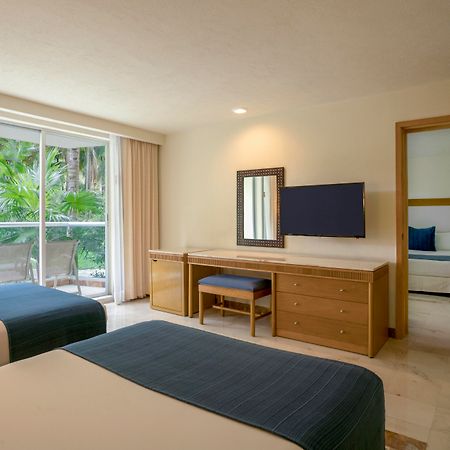 Grand Park Royal Cozumel Hotel Exterior photo Junior Suite