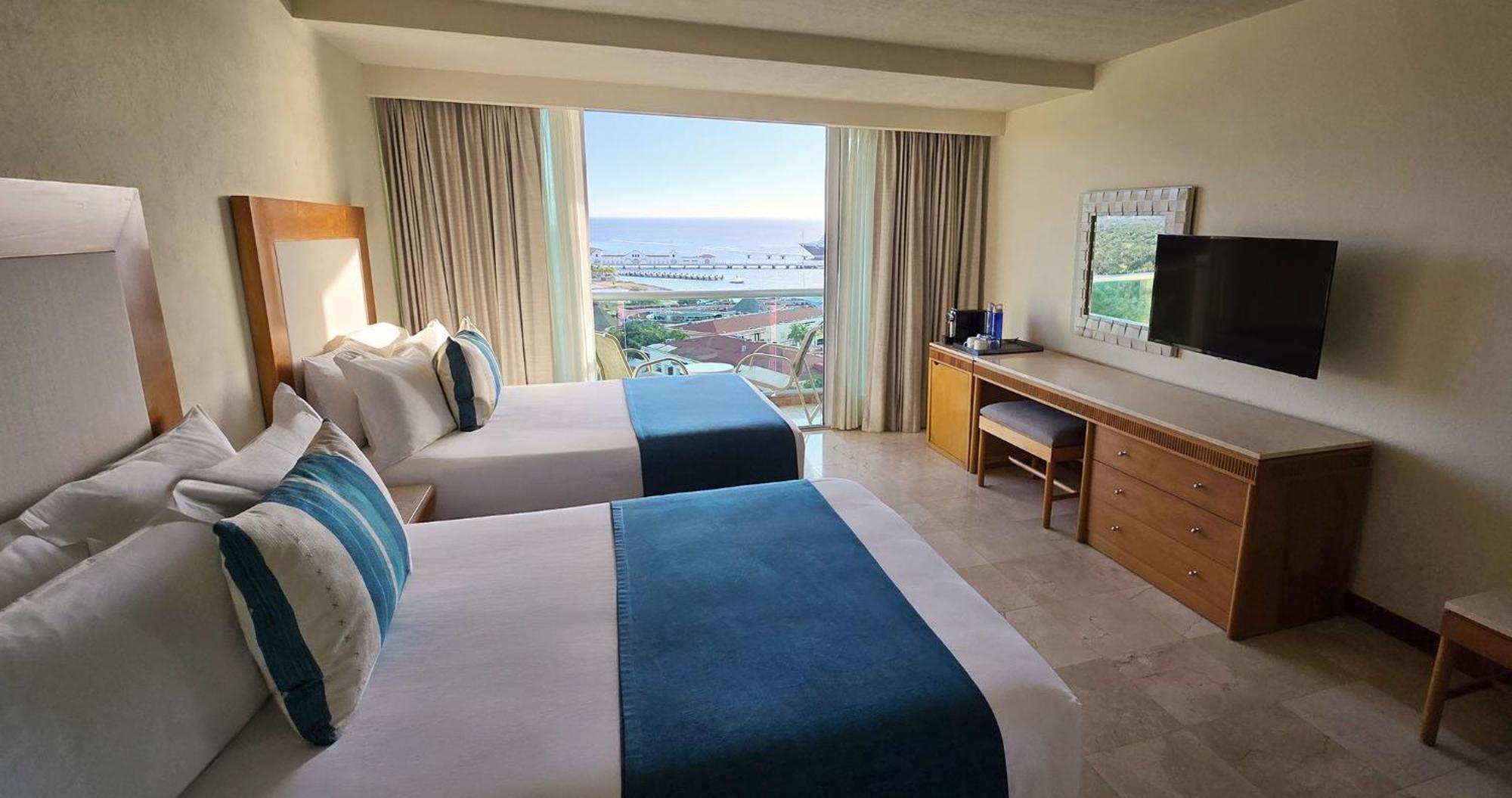 Grand Park Royal Cozumel Hotel Exterior photo
